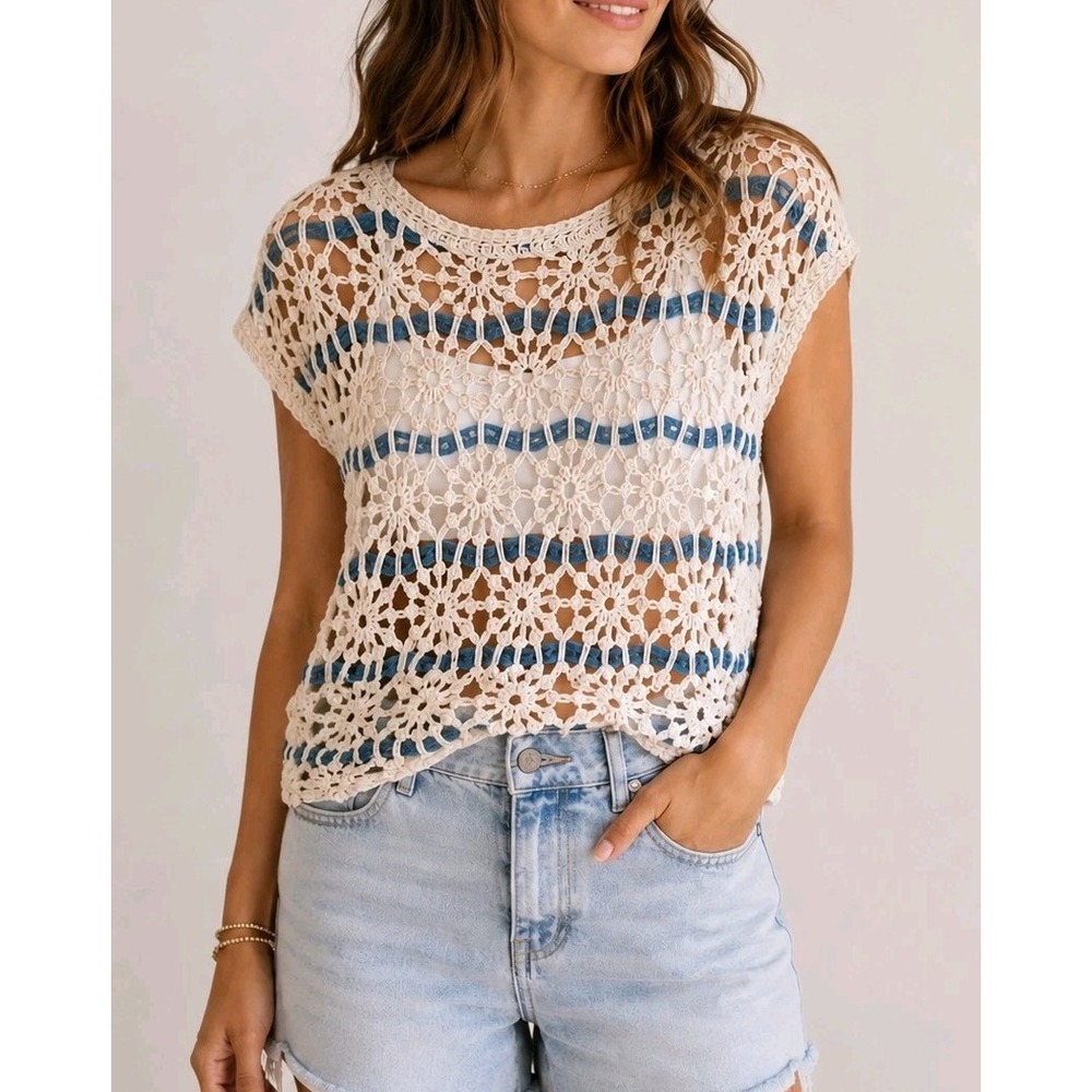Solitaire Floral Crochet Top Medium Blue Ivory Coastal Boho Open Knit Blouse